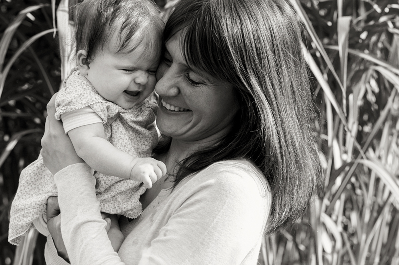 portrait noir et blanc mère bébé Nord