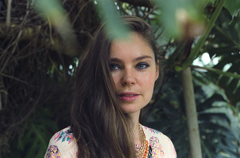 Portrait jeune femme de l'Est