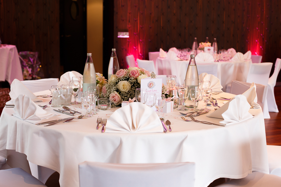 tables mariage château La Motte Fénelon