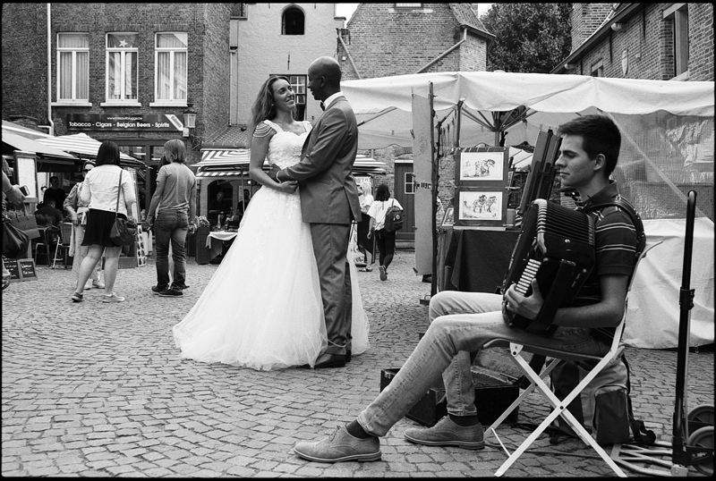 Accordez-moi cette danse After Day romantique en Belgique Bruges photographe mariage couple Nord Hauts de France Flandre