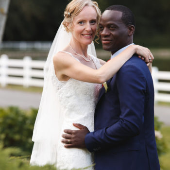 portrait couple mariés Domaine de la Chanterelle Verlinghem - photographe mariage Wambrechies Lille Saint André La Madeleine