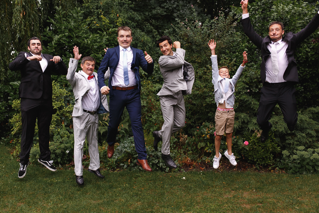 portrait groupe mariage fun le saut photographe Nord