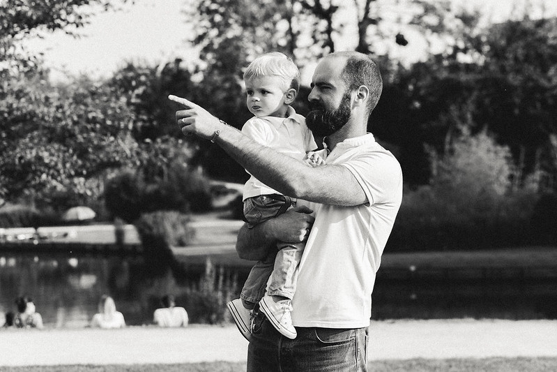 photographe famille Wambrechies portraits en noir et blanc couples avec enfants