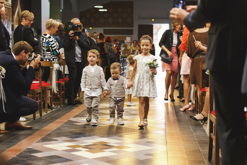 photo de mariage demoiselles église Comines