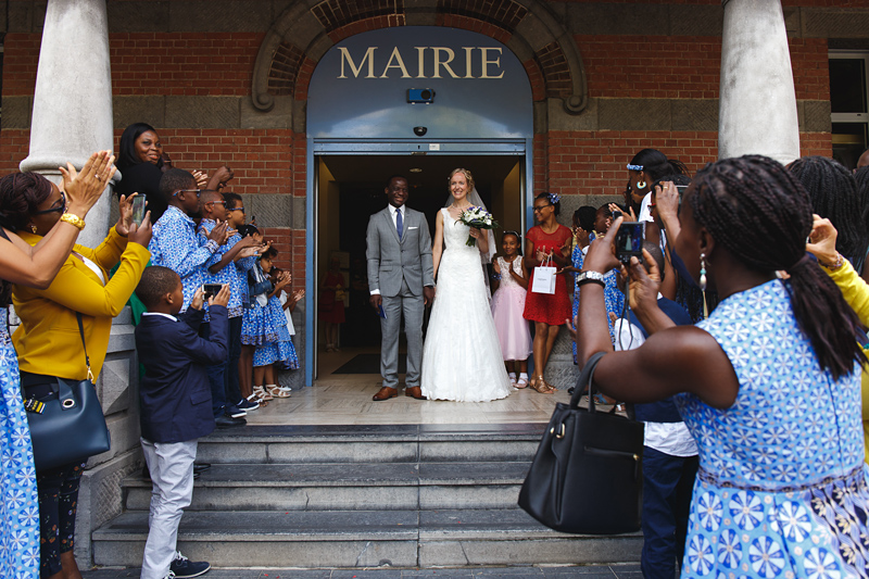 Sortie mairie La Madeleine. Photographie de mariage. 